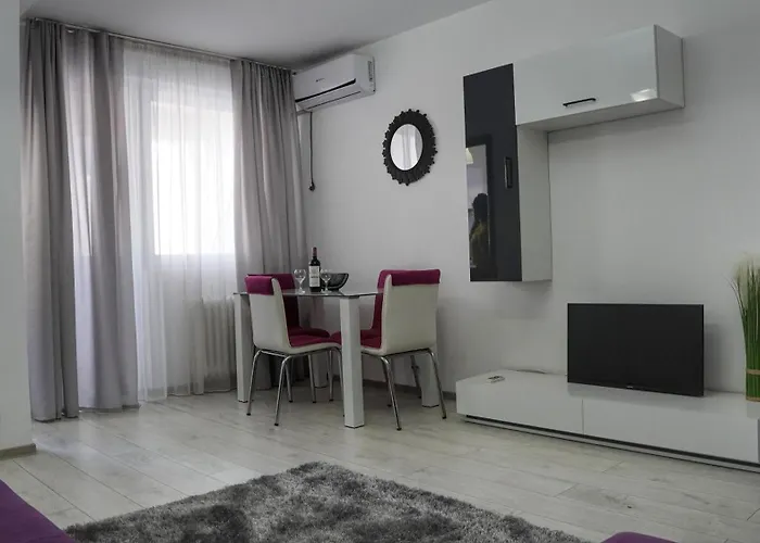 Luxury Plaza M Drumul Taberei Bucharest